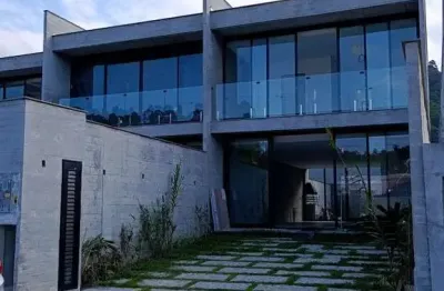 Casa com 3 quartos à venda no Rio Pequeno, Camboriú 