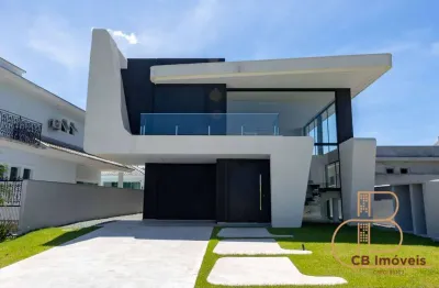 Casa alto padrão com 04 suítes no condomínio caledônia