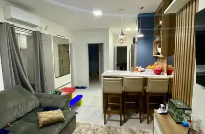 Sobrado pronto para morar, em ótima localização, próximo ao centro