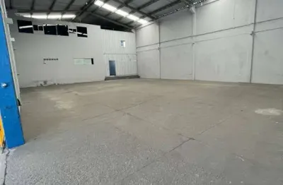 Locação -  amplo galpão com 550m² ideal para logística, depósito, indústria