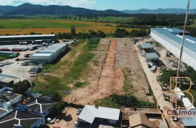Oportunidade - terrenos em loteamento no coração do bairro itaipava