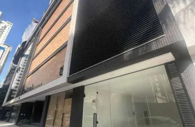 Locação - ampla sala comercial térrea 99,23m², nova, excelente localização