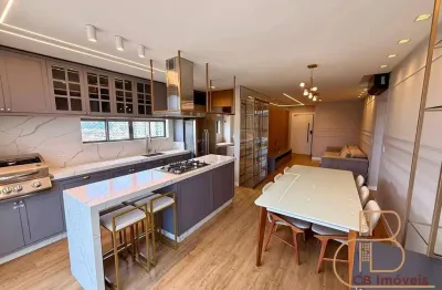 Apartamento 02 suítes, finamente mobiliado no Centro de Camboriú!