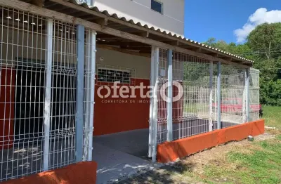 Casa comercial à venda no Tatuquara, Curitiba  por R$ 430.000