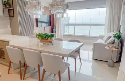 Apartamento com 4 quartos à venda na Rua 207, Meia Praia, Itapema