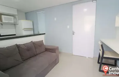 Apartamento com 1 dormitório para alugar por r$ 2.950,00 - centro - balneário ca