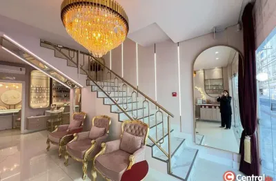 Sala comercial alto padrão – clínica de estética montada e decorada