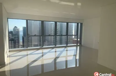 Apartamento com 4 suítes por r$ 5.900.000,00 à venda  em balneário camboriú