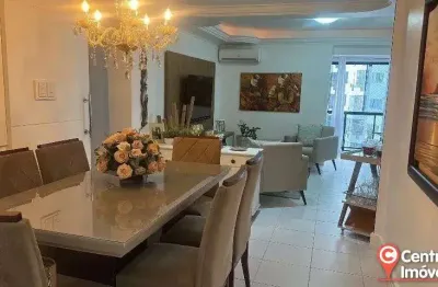 Apto na quadra mar, todo mobiliado, 3 quartos, sendo 01 suite por r$ 7.000,00