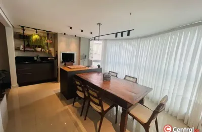 Apto frente mar lateral reformado e mobiliado para locação anual r$ 11.500,00