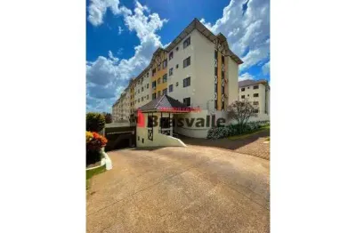 Apartamento a venda no condomínio Brandenburg no bairro Pioneiros Catarinenses