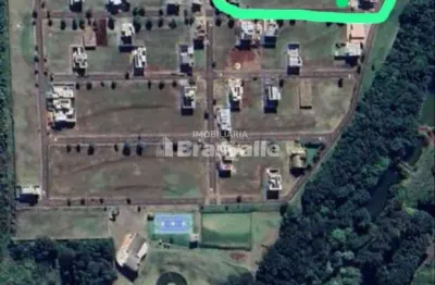 Terreno a venda no condomínio aquarela do brasil  no bairro cascavel velho
