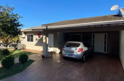 Casa incrível com diversos benefícios em ótima localização