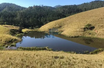 Chácara / sítio com 2 quartos à venda em Aratingauba, Imaruí 