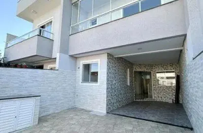 Casa 2 quartos para venda no bairro bombas em bombinhas