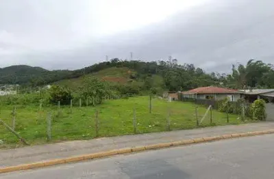Terreno à venda na Avenida Rio Amazonas, Rio Pequeno, Camboriú