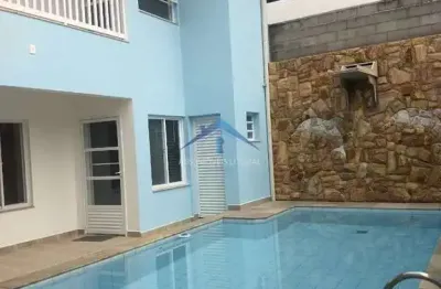 Sobrado com 4 dorms, piscina  flórida em praia grande