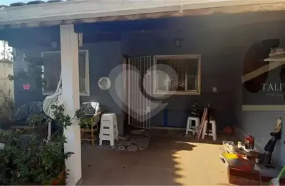 Casa com 3 quartos à venda no jardim Somar, Peruíbe 