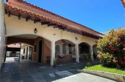 Casa com 5 quartos à venda na Marechal Peixoto, 200, Cidade Nova Peruibe, Peruíbe