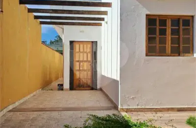 Casa com 2 quartos à venda na Vinte E Dois, 220, Balneário São João Batista III, Peruíbe
