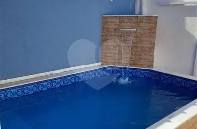 Casa com 2 quartos à venda na Santo Anastácio, 121, Balneario Flórida, Peruíbe