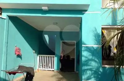 Casa com 3 quartos à venda na Ramiro Silva, 190, Parque D'Aville, Peruíbe