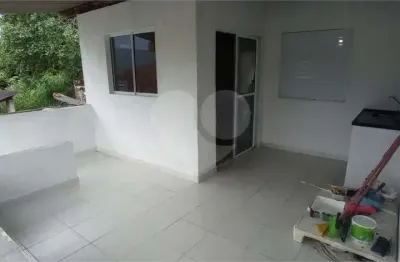 Casa com 1 quarto à venda na Professora Lavínia C. Soares, S/N, Centro, Itariri