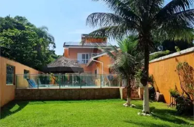 Casa com 8 quartos à venda na Dezessete, 203, Balneário Garça Vermelha, Peruíbe