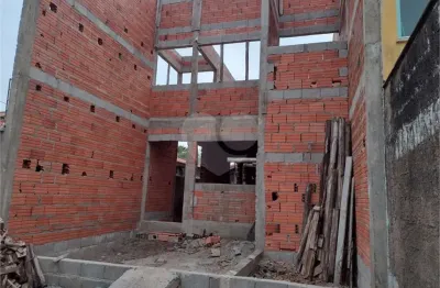 Casa com 3 quartos à venda na Carlos Gomes, 2065, Jardim Ribamar, Peruíbe