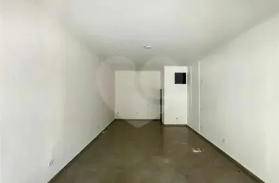 Prédio para alugar na Frei Antonio Sant Anna Galvao, 30, Centro, Peruíbe