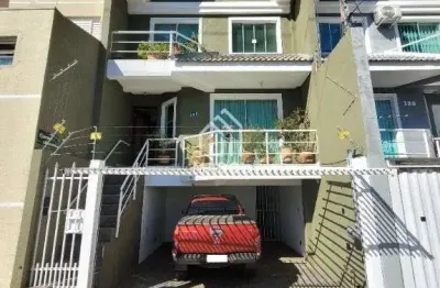 Casa com 3 quartos à venda na Rua Afonso Celso, 390, Uvaranas, Ponta Grossa