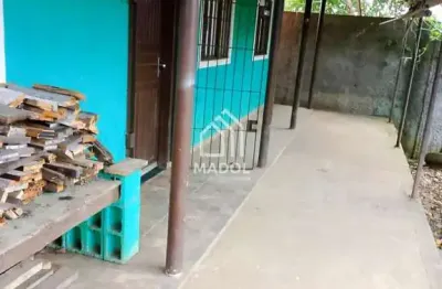 Casa com 3 quartos para alugar na rua joão café filho, 96, chapada, ponta grossa, 102 m2 por r$ 900