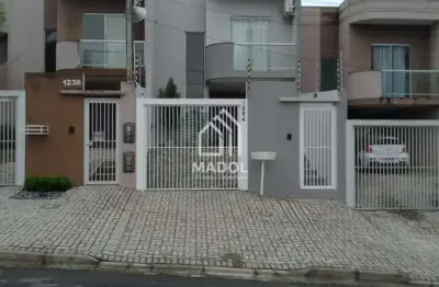 Casa com 3 quartos para alugar na Rua Domício da Gama, 1234, Olarias, Ponta Grossa