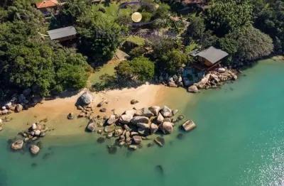 Imperdível: casa à venda no centro de governador celso ramos-sc, 3 quartos, 1 suíte, 3 banheiros, 250m². aproveite!