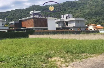 Terreno em condomínio de luxo na cachoeira do bom jesus, florianópolis-sc: 600m² de puro potencial!