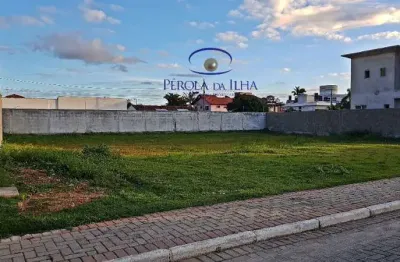 Terreno em condomínio de luxo em florianópolis-sc na cachoeira do bom jesus  650m² de área