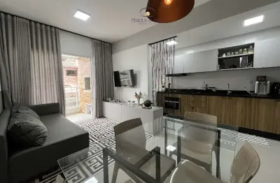 Apartamento à venda em florianópolis-sc, bairro pantanal: 2 quartos, 2 banheiros, 1 vaga de garagem, 63,17 m² de área.