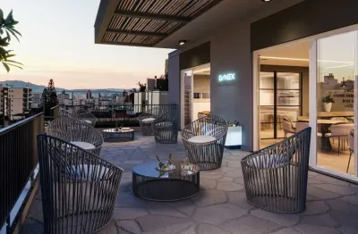 Apartamento à venda em florianópolis-sc, estreito: 2 quartos, 1 suíte, 3 banheiros, 2 vagas de garagem, 116m²!