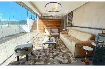 Cobertura de luxo com 4 quartos e 3 vagas de garagem no itacorubi, florianópolis-sc: imperdível oportunidade!