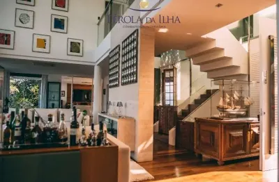 Luxuosa mansão em condomínio à venda em cacupé, florianópolis-sc: 6 quartos, 6 suítes, 3 salas, 9 banheiros, 8 vagas, 1.500m².