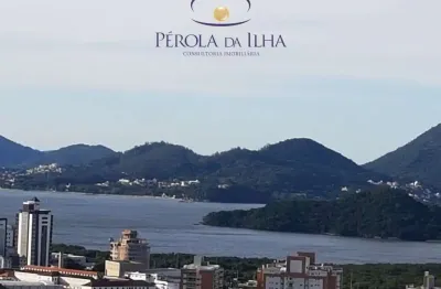 Terreno em condomínio de luxo na trindade, florianópolis-sc  720m² de área privilegiada