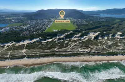 Terreno em condomínio fechado à venda na Rodovia Doutor Antônio Luiz Moura Gonzaga, 200, Rio Tavares, Florianópolis