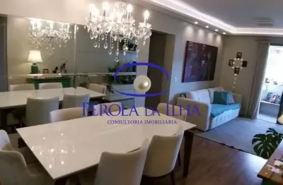 Imperdível apartamento à venda em florianópolis centro: 2 quartos, 1 suíte, 2 salas, 2 banheiros, 2 vagas de garagem.