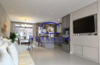 Casa em condomínio de luxo em sambaqui, florianópolis-sc: 3 quartos, 1 suíte, 2 salas, 2 banheiros, 2 vagas, 192m² de área