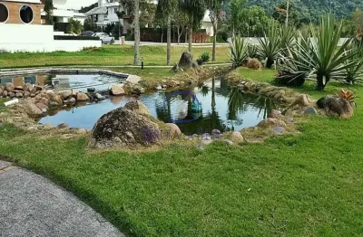 Terreno à venda em florianópolis-sc: 750,00 m² no prestigiado bairro jurerê internacional!
