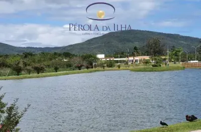 Terreno em condomínio de luxo em ratones, florianópolis-sc  400m² de área disponível!