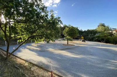 Terreno plano com 1.909m², próximo a rua joão pessoa no bairro velha em blumenau!
