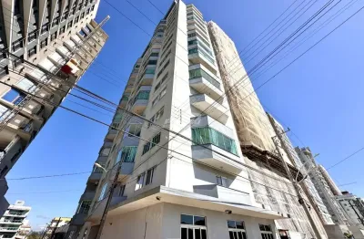 Apartamento disponível para locação no bairro centro, em balneário piçarras/sc. (cód. 14697)
