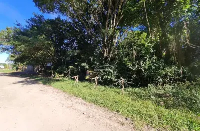 Terreno escriturado com 325,00 m², a 700 metros do mar, no mariscal em bombinhas!