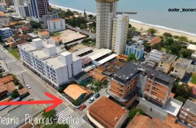 Terreno com 550,00m², localizado no centro de balneário piçarras!